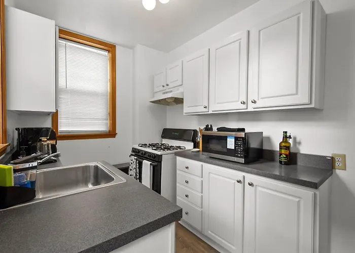 Holiday home Double Living, Yard, Bbq, Massage & South Side Fun Pittsburgh